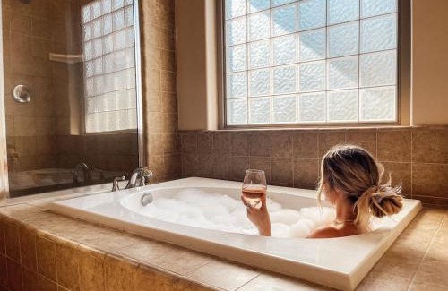 Shaver Lake House | Sierra Pines Villa Deck Mins To Lake Game Rm