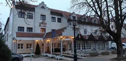 Harkany Hotel | Siesta Club Apartman Harkány