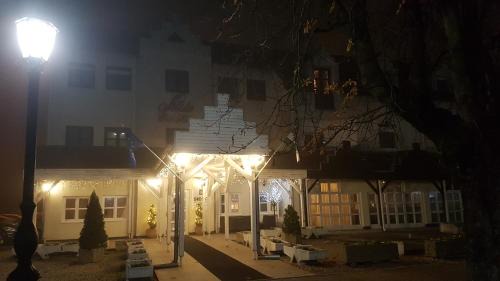 Harkany Hotel | Siesta Club Apartman Harkány
