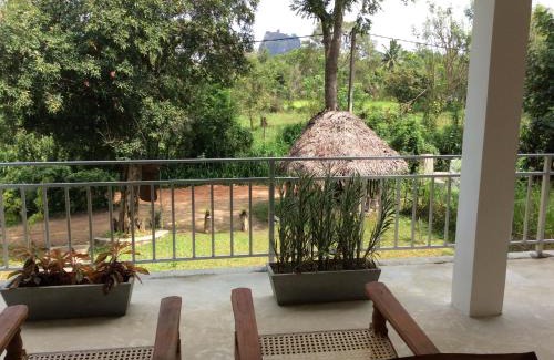 Sigiriya House | Sigiriya Rock Hide