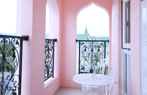 Yuanshan Bed & Breakfast | Sigma Castle