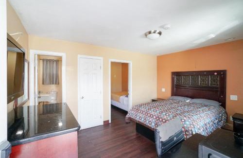 Eastside Hotel | SIGNAL HILL MOTEL BEACH MOTEL