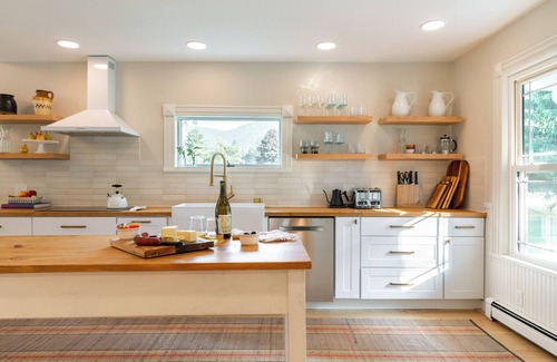 Lexington Hotel | Silas House