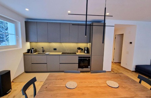 Saas-Fee Apartment | Silberdistel Brand-new luxury apartment with private terrace