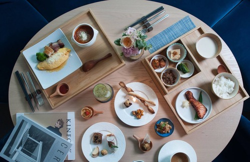 Lingya District Hotel | Silks Club