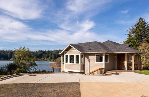 Florence House | Siltcoos Landing