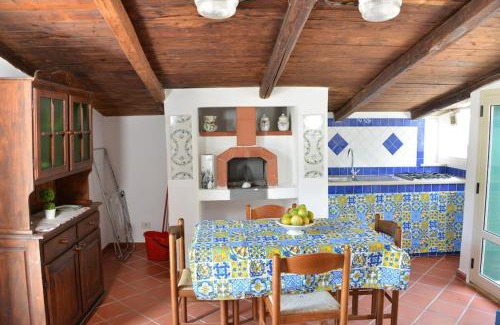 Gorgo Lungo Ski Chalet | Silver by Penta Dream House