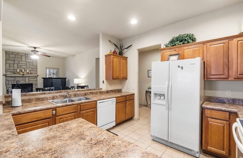 Branson West Condo | Silver Dollar Hideaway - Pet Friendly!