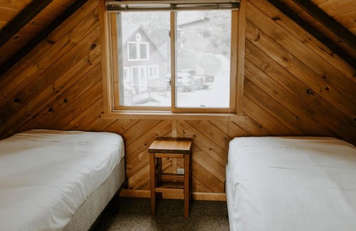 Ely Resort | Silver Rapids Lodge & Campground