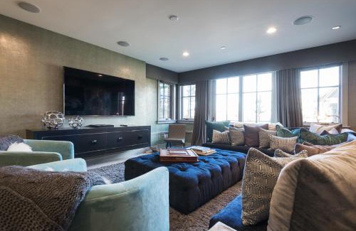 North Park City House | Silver Star #41DX - 4 Bed Cottage Spa