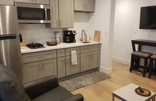 Silver Strand Apartment | 🏖Silverstrand Bungalow 1 bd/1b Beach apt. 4 minute walk to surf. Private patio