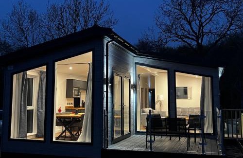 Perth Cabin | Silverwood Luxury Lodge Resort, 37 individual stunning properties