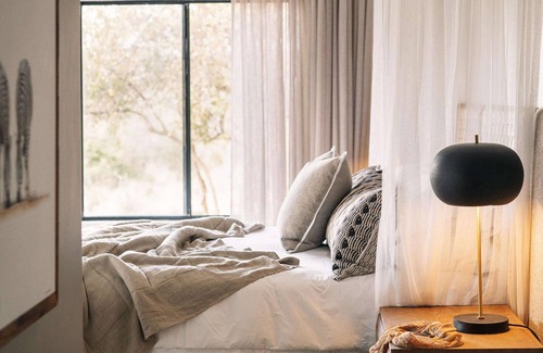 Thorny Bush Game Reserve Cabin | Simbavati Homestead