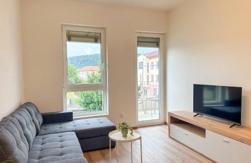 Banska Bystrica Apartment | Simcity VI I Central park with Air Con, garage,balcony and self check-in