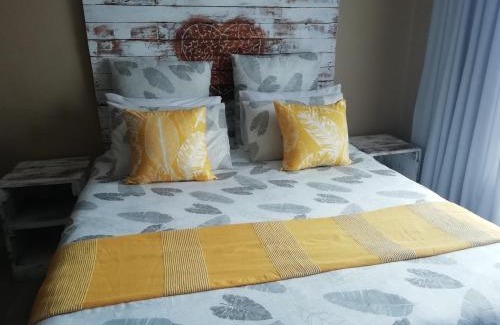 Krugersdorp Apartment | Simon Bekker units 2