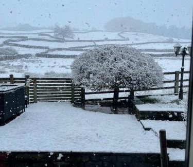 Skipton Apartment | Simon’s Seat View