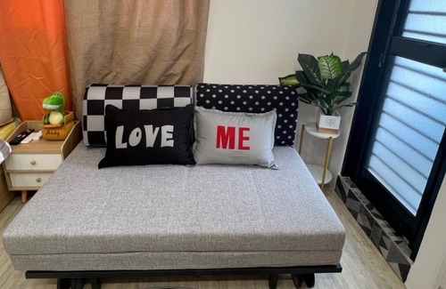 East District Bed & Breakfast | simple life house