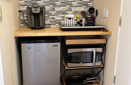 West End House | Simply marvelous 2 bedroom with kitchenette, grilling patio and grand balcony