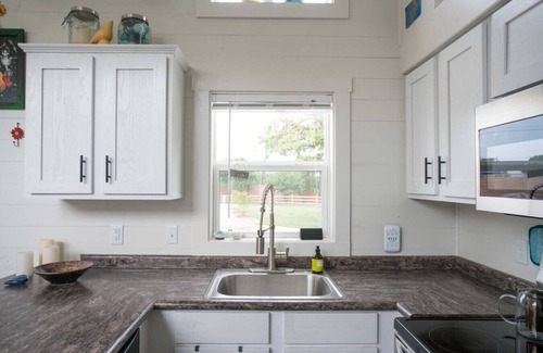 Austin House | Simply Southern Tiny House Retreat