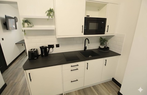 Lincoln Hotel | Simplystay St Martins