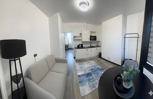 Lincoln Hotel | Simplystay St Martins