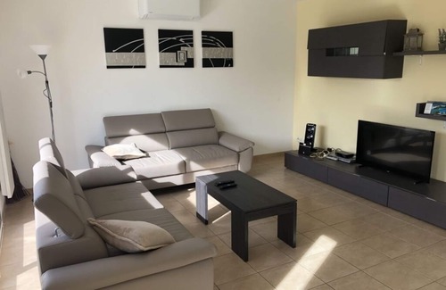 Saint-Quentin-la-Poterie House | Single-storey villa with pool 5 min. from Uzès