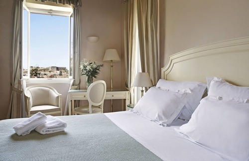 Old Town Hotel | Siora Vittoria Boutique Hotel