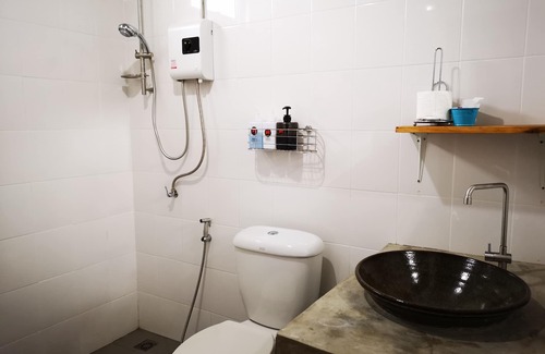 Makham Tia House | Siri Guesthouse at Suratthani