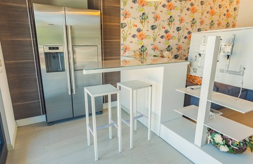 Colombare Apartment | Sirmione Sunrise Terrace