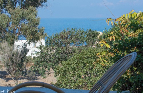 Kamari Cottage | SiskosPlace Elias Cottage, Oia Santorini