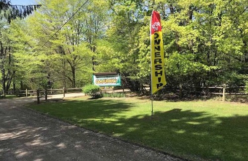 Wellsboro House | Site U Full Hookup up to 43ft