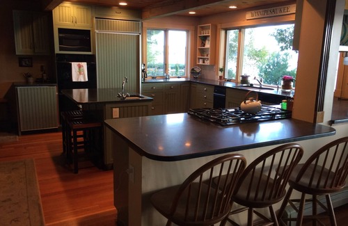 Moultonborough House | Six Bedroom Waterfront Home on Lake Winnepesaukee in NH