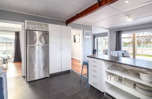 Martinborough House | Six on New York, Martinborough