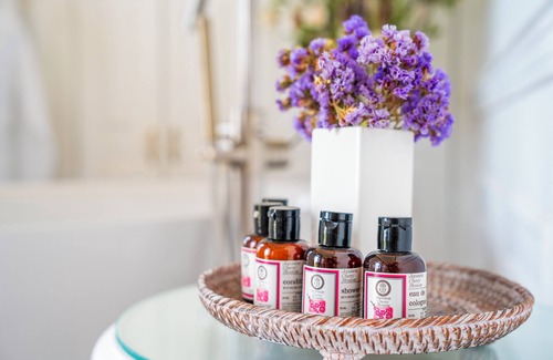 Ayvalik Hotel | Siyah Lale Cunda 1841