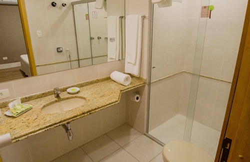 Civic Center Hotel | SJ Royal - San Juan Curitiba