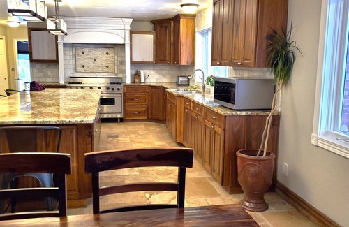 Liberty House | Ski and Lake Retreat