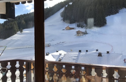 Le Biot Apartment | Ski apartment sleeps 4