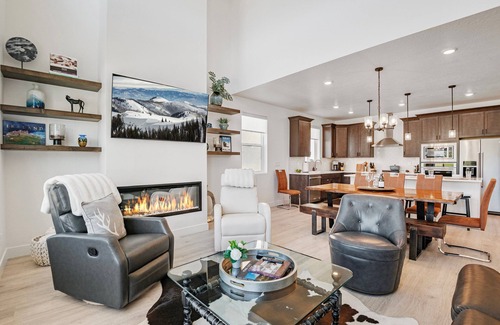 Park City House | Ski area close! 5br 5.5ba, resort views, sleeps 15