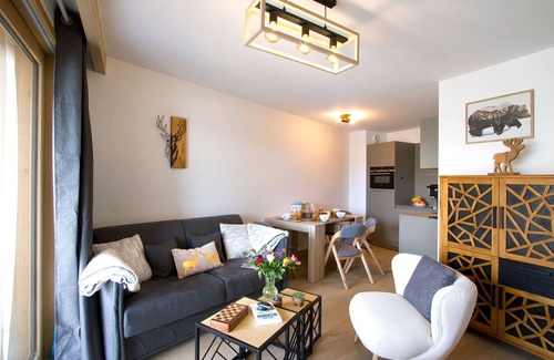 Bergers Condo | Ski aux pieds & piscine | T2 + cabine