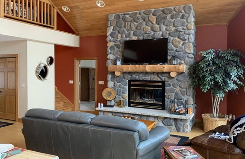 Iron River House | Ski Brule/George Young golf - Lake Home Accommodates 16 people
