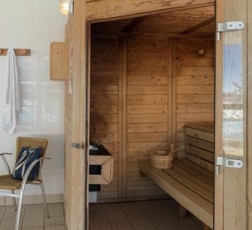 Chamrousse Apartment | Ski et détente à Chamrousse Sauna, piscine 6 pers, wifi et parking