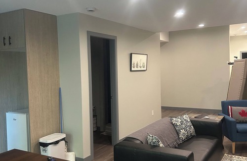 East Kootenay Condo | Ski, golf, hike or bike right outside your door if you like!