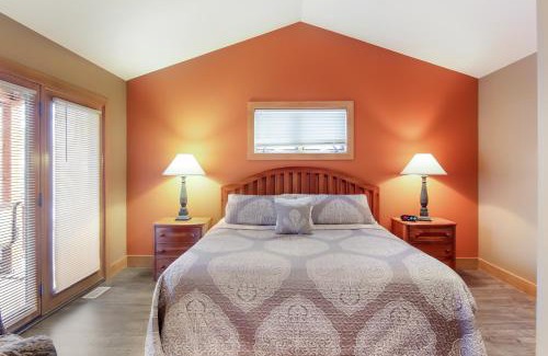 Boyne Falls Apartment | Ski-In 5BR Retreat at Boyne Mtn - Walk to Lifts & Fun!