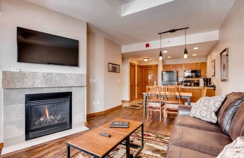 Copper Mountain Condo | Ski-in/out Center Village, 1 Bdrm Penthouse Condo w/Hot Tub