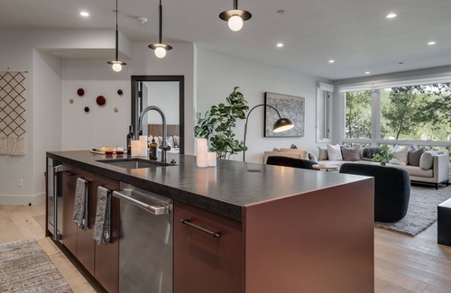 Highlands Townhomes Condo | Ski-in/Out Luxury in Beaver Creek | Chalet Brio