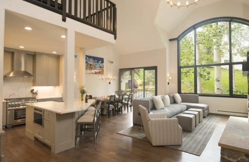 Highlands Townhomes House | Ski In Ski Out | Casa Sola Gratia