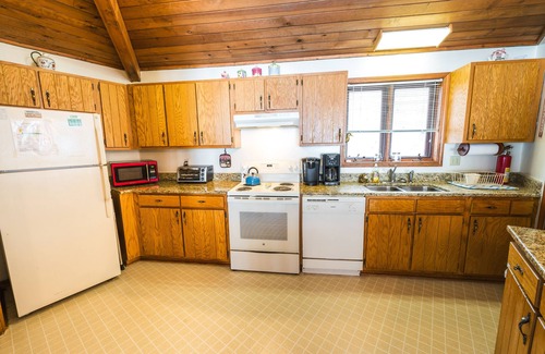 Beech Mountain House | Ski-In/Ski-Out Sanctuary | Relax at Slopeside Serenity