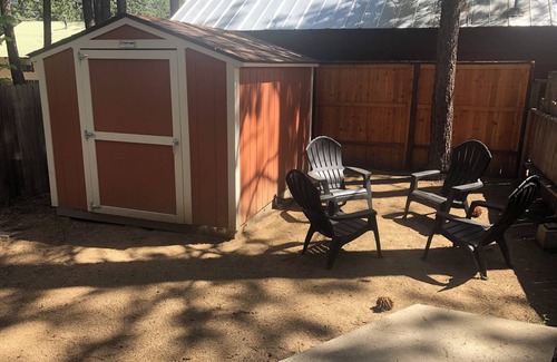 Bijou Pines Cabin | Ski Lease 2025: 3 bedroom Bijou Cabin
