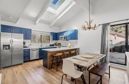 Incline Village House | Ski Lease! On shuttle line to Diamond Peak!
