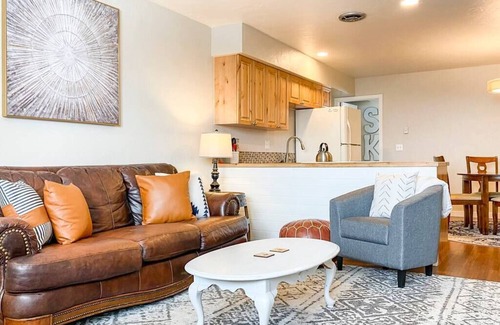 Steamboat Springs Condo | Ski Run Retreat Summa